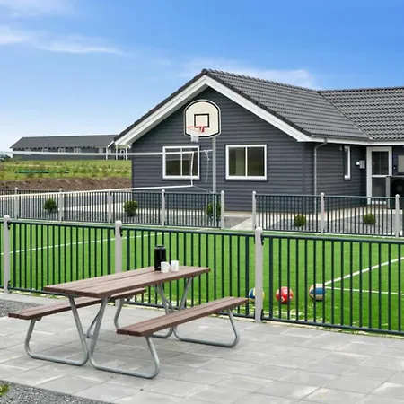 Villavilla #431 - Hostrup Strand, Limfjorden *